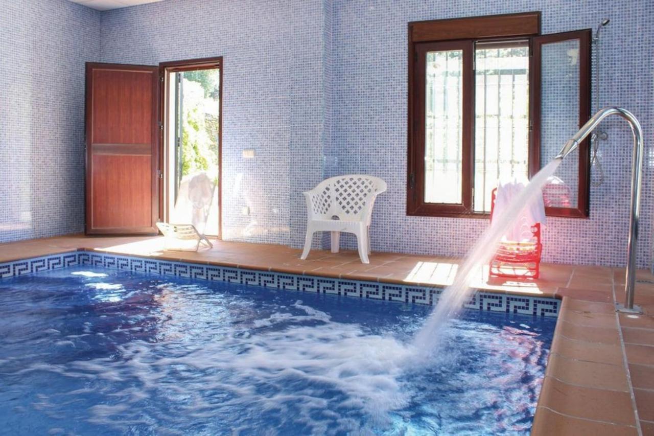 Fuentezuelas Pool Villa Sayalonga エクステリア 写真